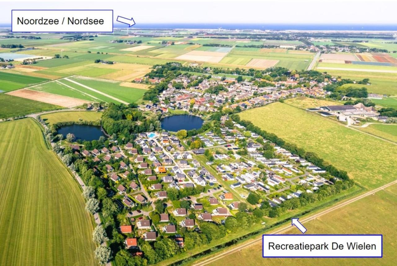 Chalet 556 op Recreatiepark De Wielen Sint Maarten Buitenkant foto